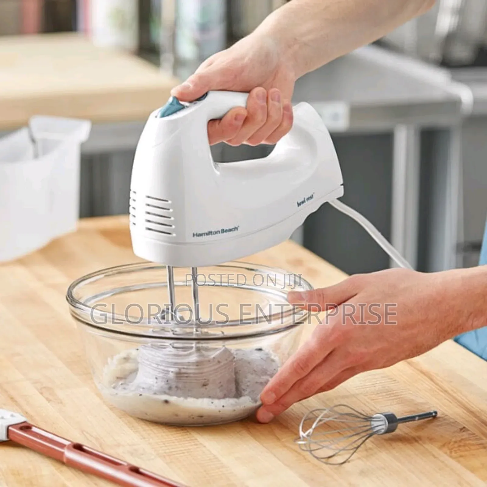 Hand Mixer