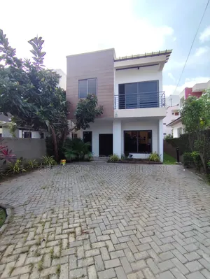 3bdrm House in American House, East Legon for rent