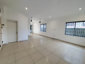 3bdrm House in American House, East Legon for rent