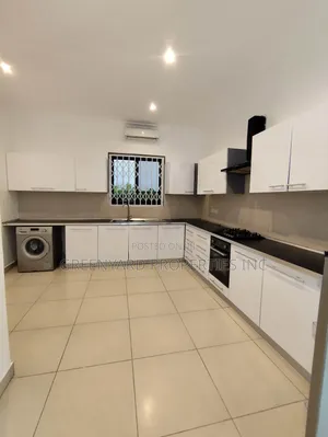 3bdrm House in American House, East Legon for rent