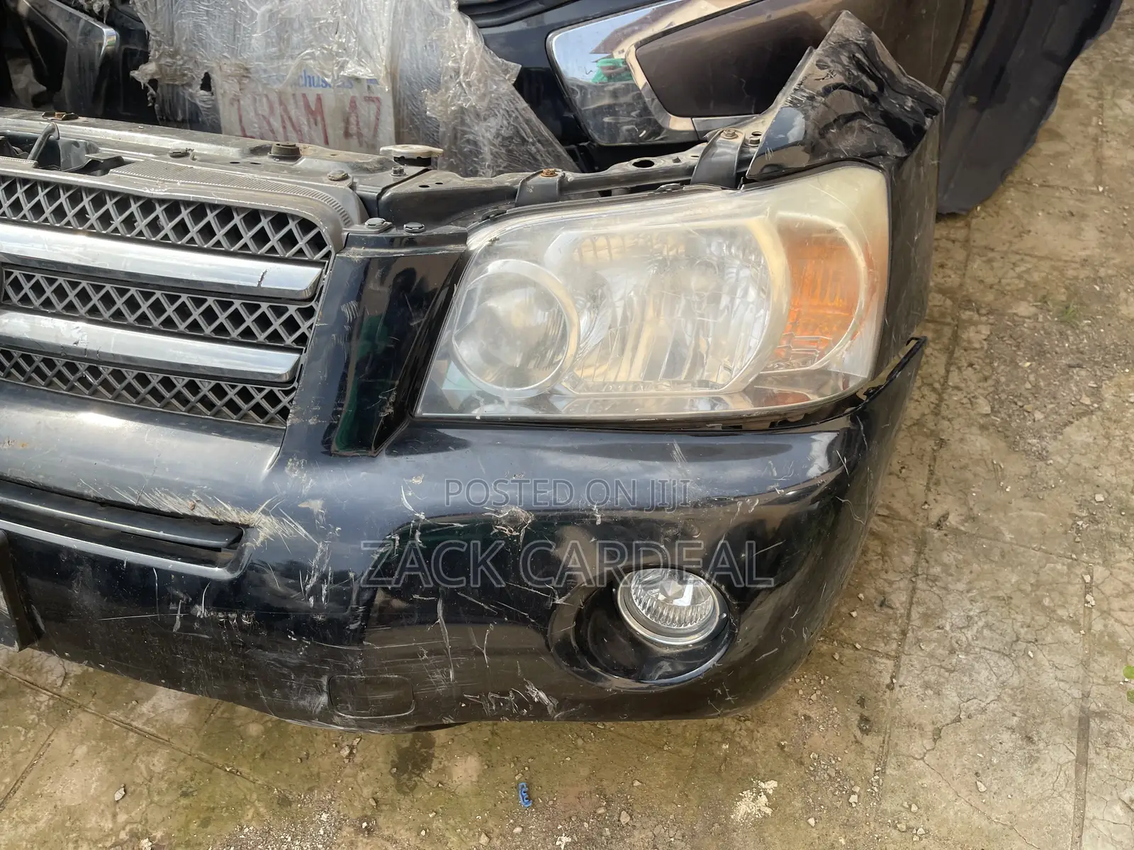 Toyota Highlander 2005 Fronts Cut Available