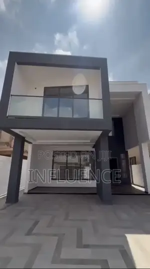 4bdrm House in American House Area, East Legon for sale