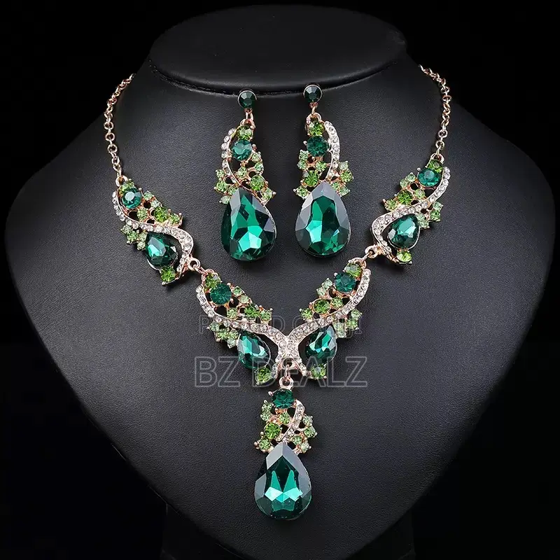 Luxury Jewelries