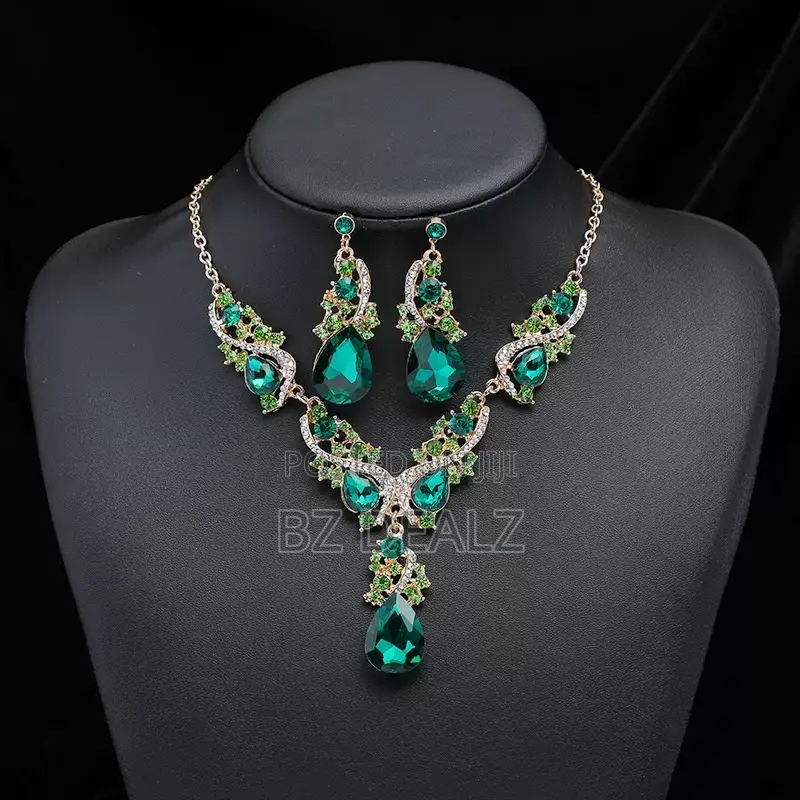 Luxury Jewelries