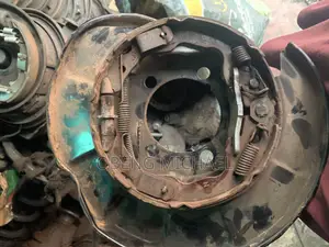 Toyota Rav4 Back Handbrake System