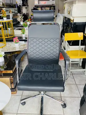 Swivel Office Chair With Headrest