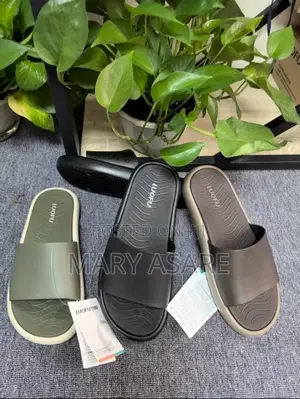 Luofu Slippers and Slides