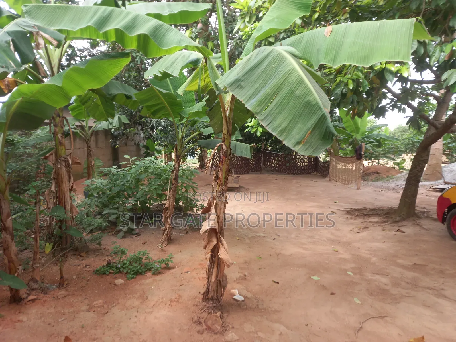 7bdrm House in Mampongteng Dumanafo, Kumasi Metropolitan for sale