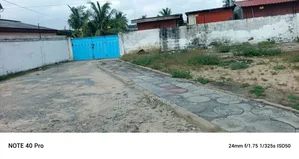 Mamprobi 4 Bedrooms 2 Toilet Bathroom