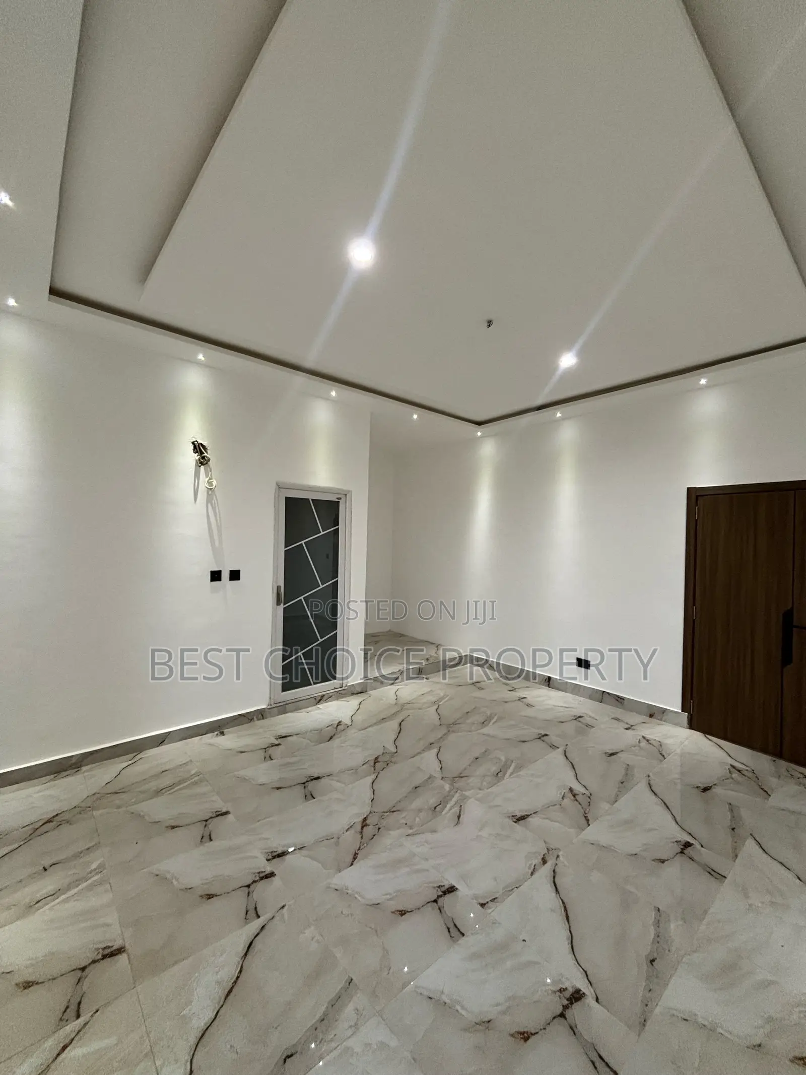 Executive 5 Bedroom Duplex House For Sale
