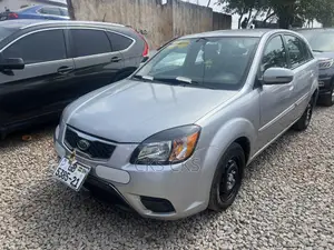 Kia Rio 2010 Silver