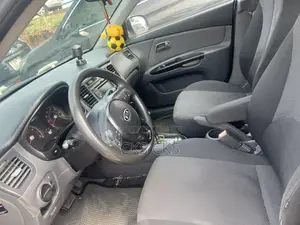 Kia Rio 2010 Silver