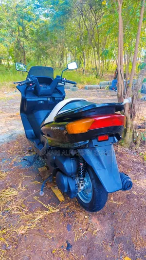 Yamaha Majesty 2020 Black