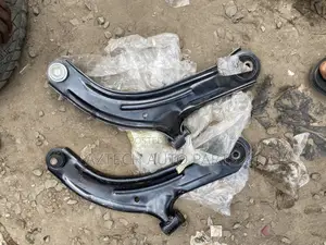 Nissan Versa 2008-2011 Lower Arm