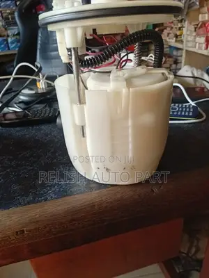 Complete Fuel Pump Toyota Sienta
