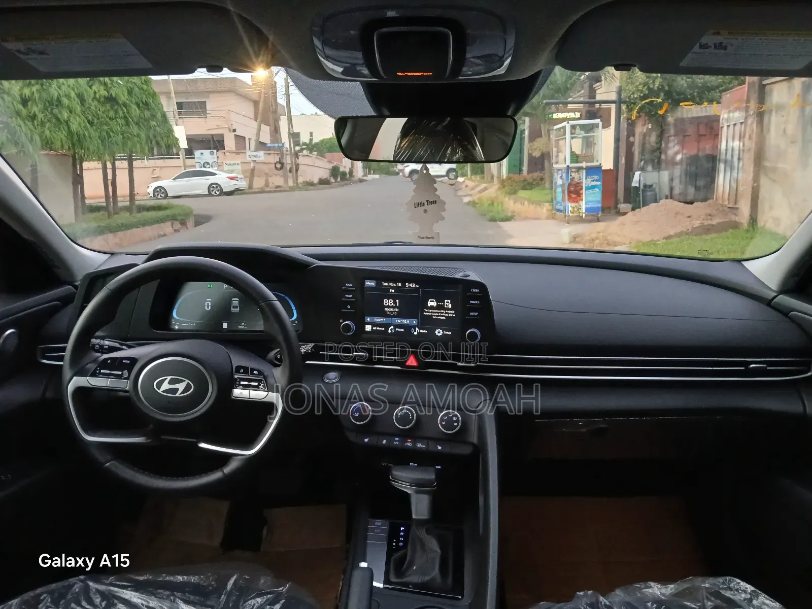 Hyundai Elantra SE IVT 2025 White