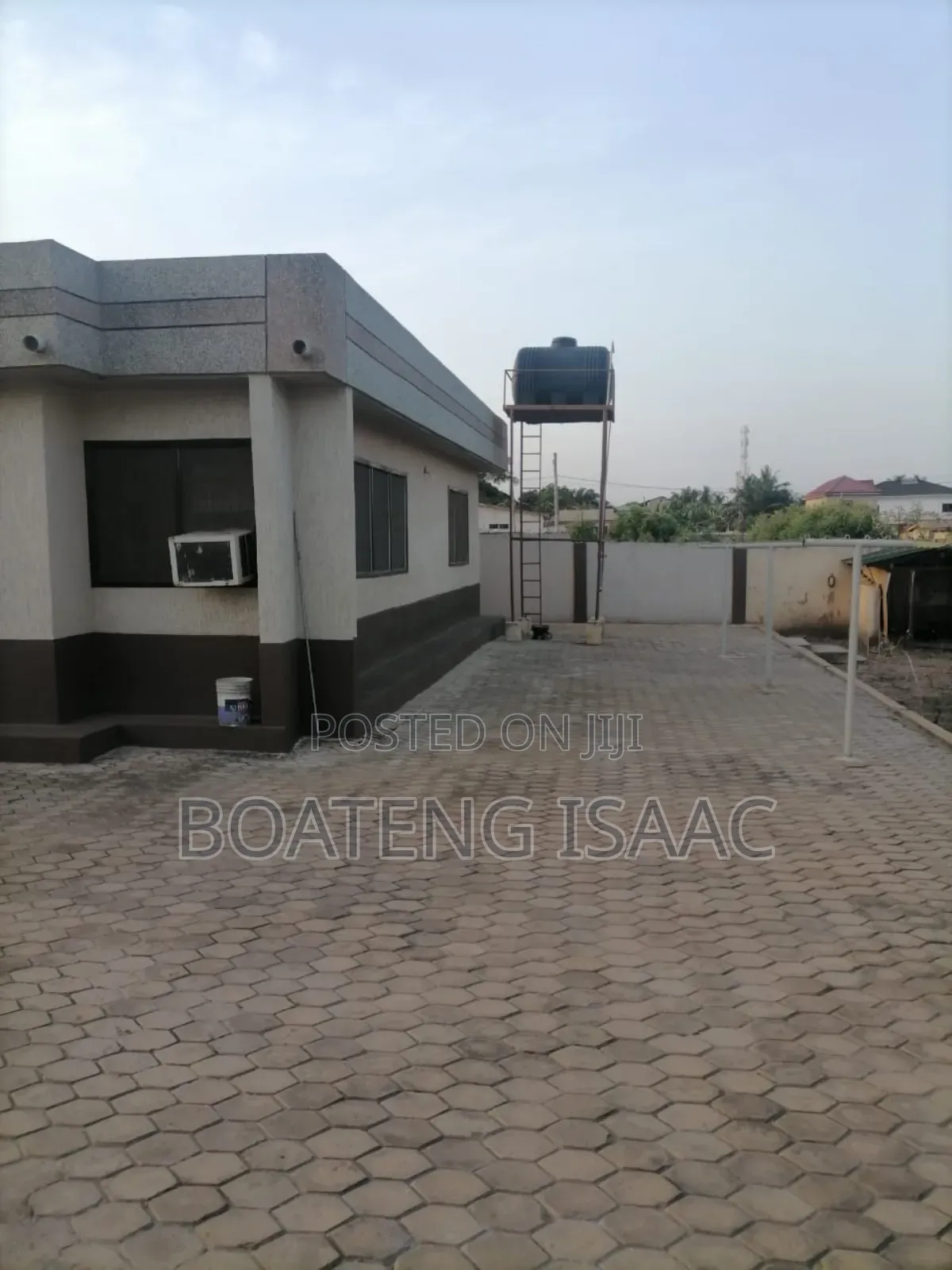 5bdrm Apartment in Old Town for sale