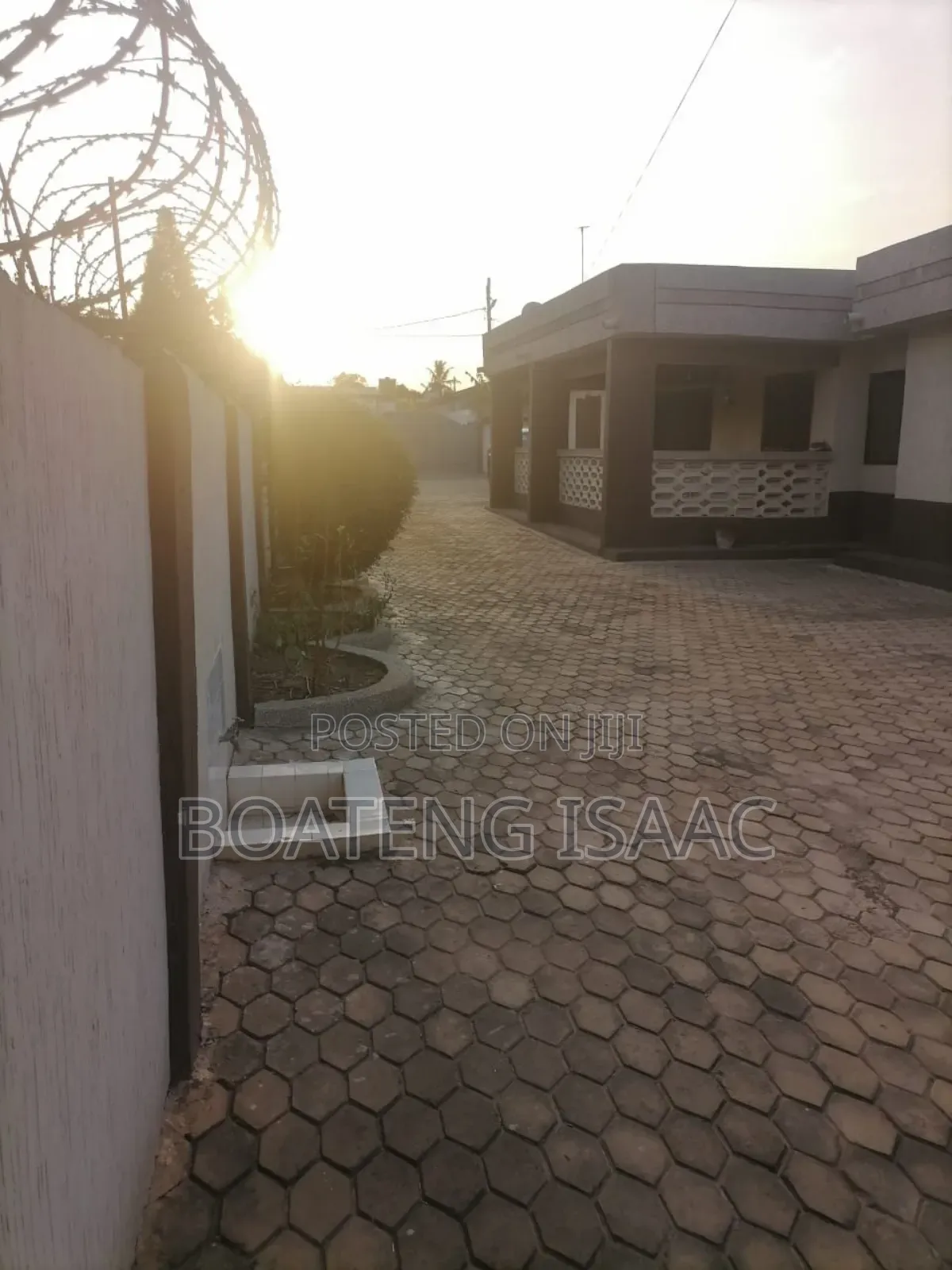 5bdrm Apartment in Old Town for sale