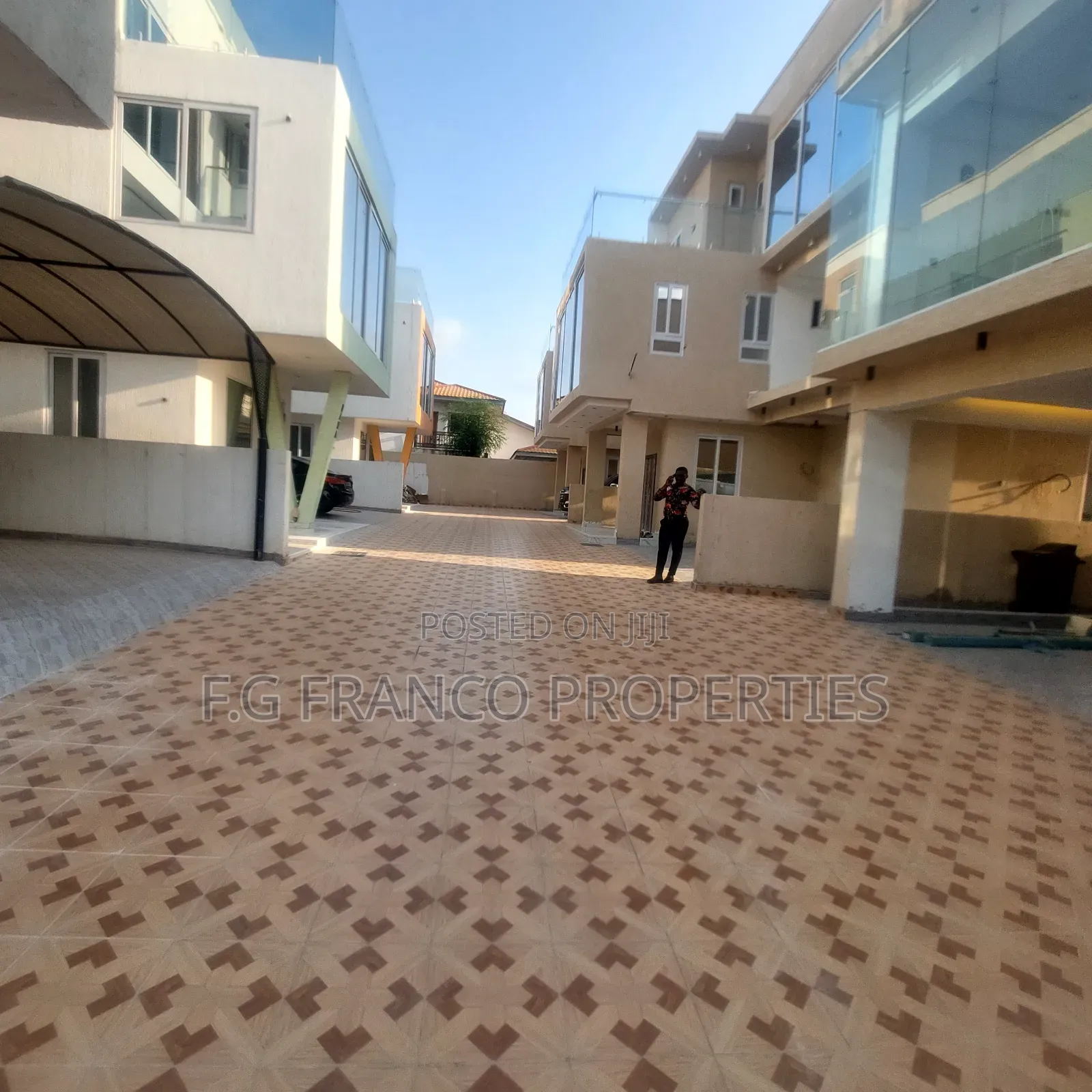 3bdrm House in Kg. Franco, Adjiriganor for sale