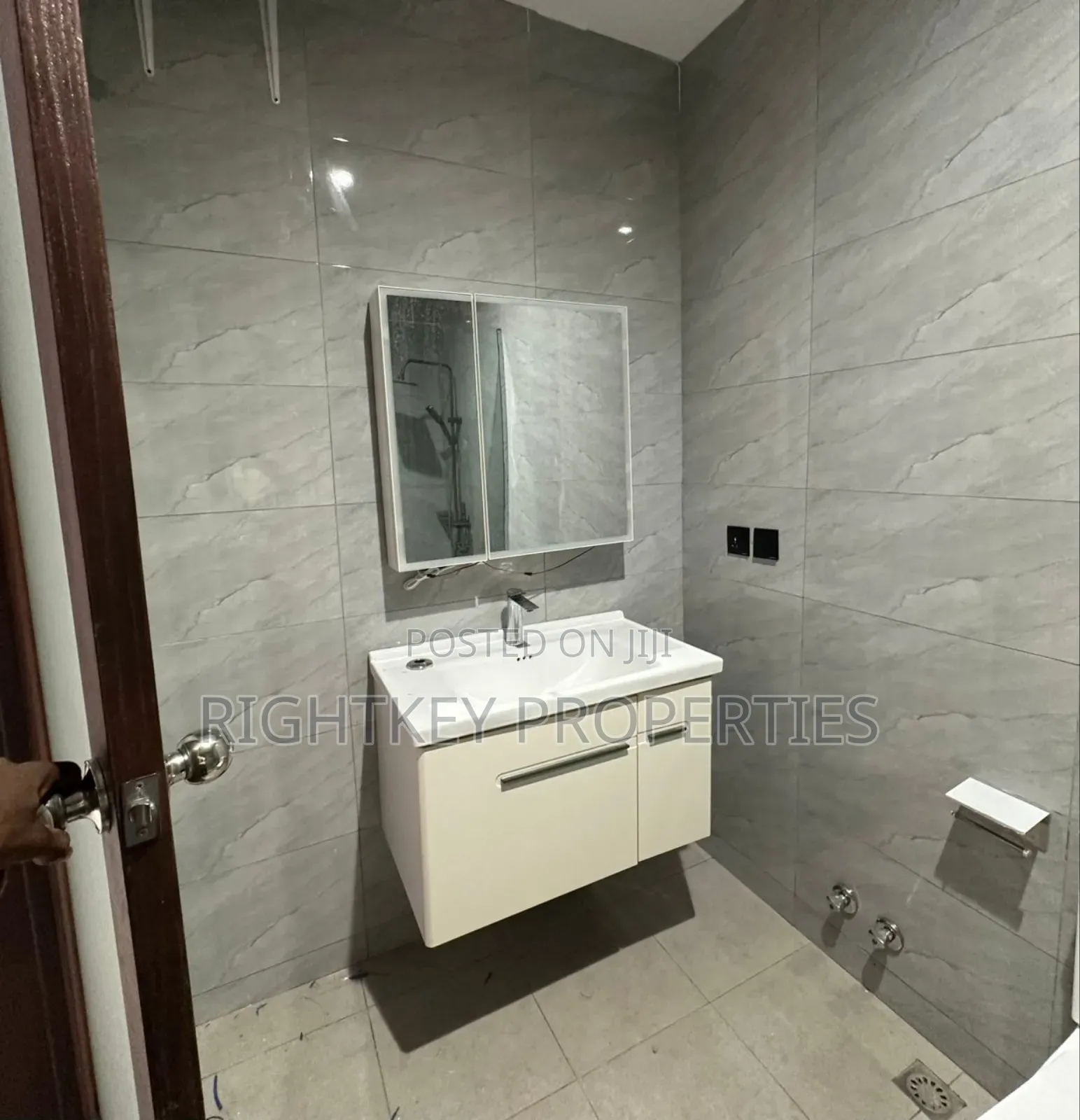 4bdrm House in Kumasi Metropolitan for sale