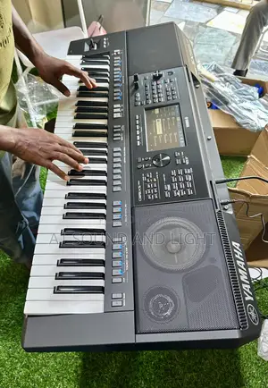 Yamaha Psr-sx920 Digital Arranger Keyboard