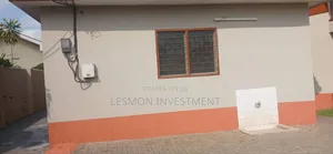 4bdrm Duplex in Spintex for rent
