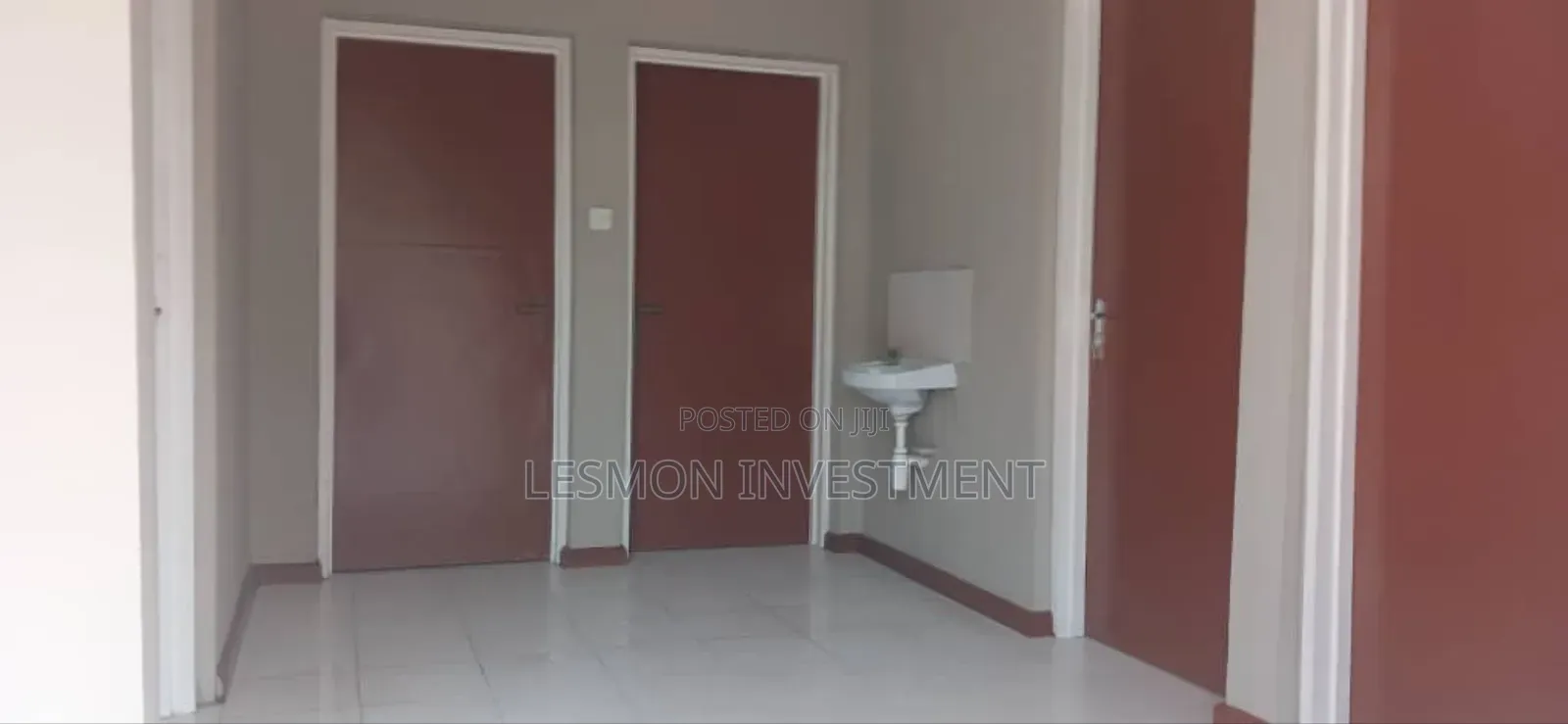 4bdrm Duplex in Spintex for rent