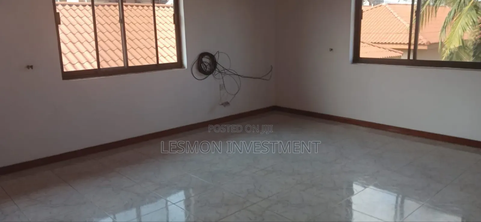 4bdrm Duplex in Spintex for rent