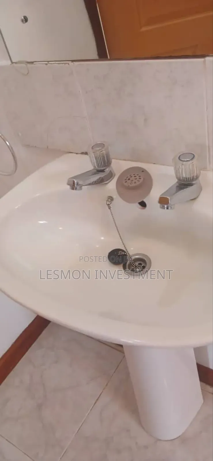 4bdrm Duplex in Spintex for rent