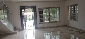 3bdrm Duplex in Spintex for sale