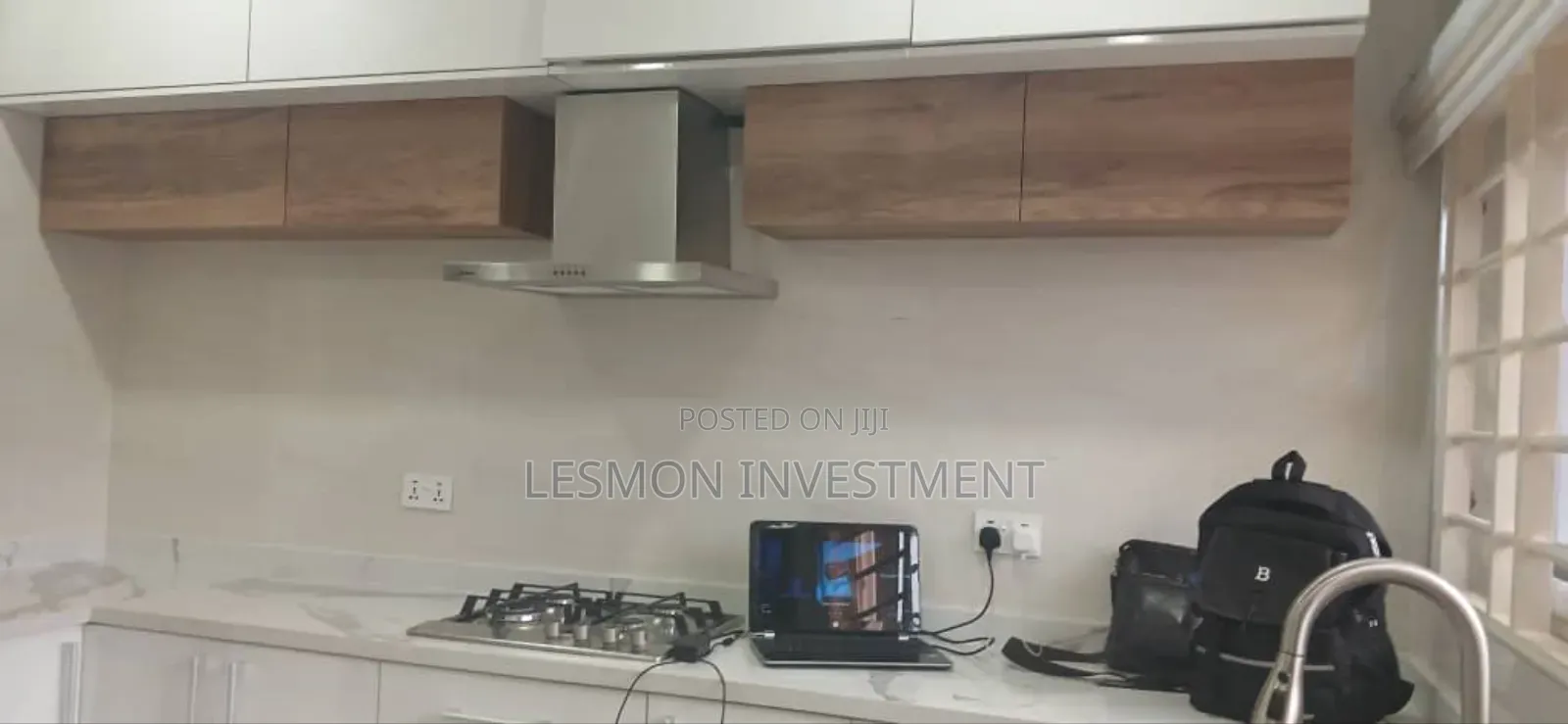 3bdrm Duplex in Spintex for sale
