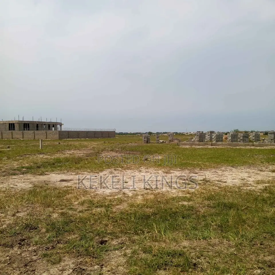 X'mass Lands Promo!! Prampram City-Square Estate Lands