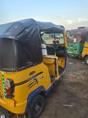 TVS King Deluxe Plus iTouch Start 2024 Yellow