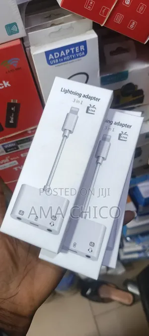 Lighting Adapter 3 in 1 ( iPhones Adapter for Live Show)