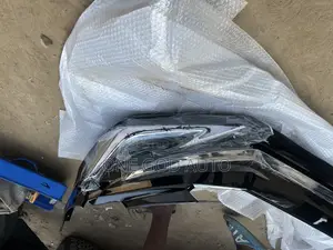 Toyota Land Cruiser Bumper Lips Spoiler With Light 2016,2017,2018