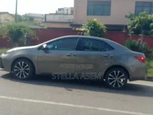Toyota Corolla 2019 Gray