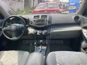 Toyota RAV4 2.5 4x4 2010 Blue