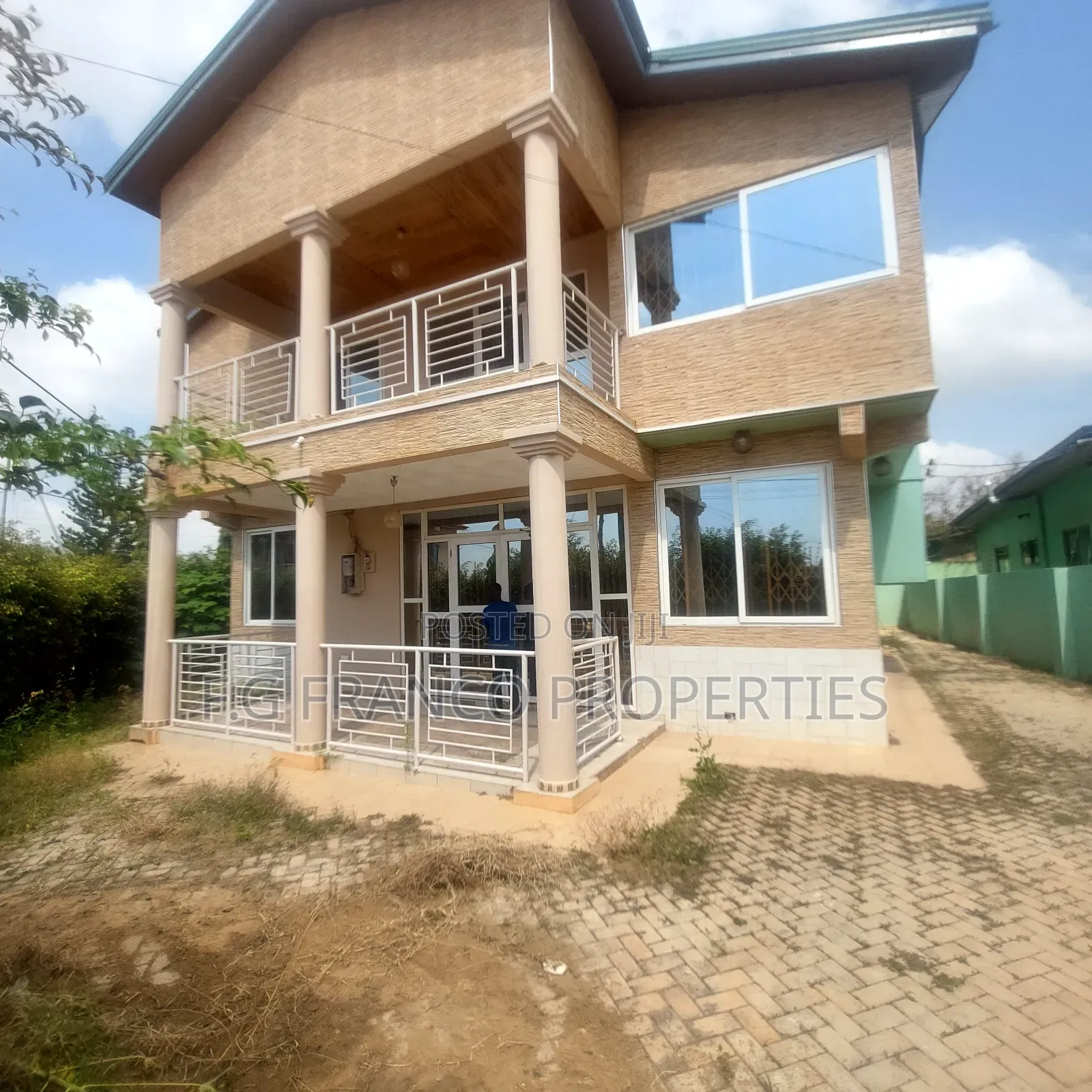 7bdrm House in Kg Franco Properties, Spintex for rent