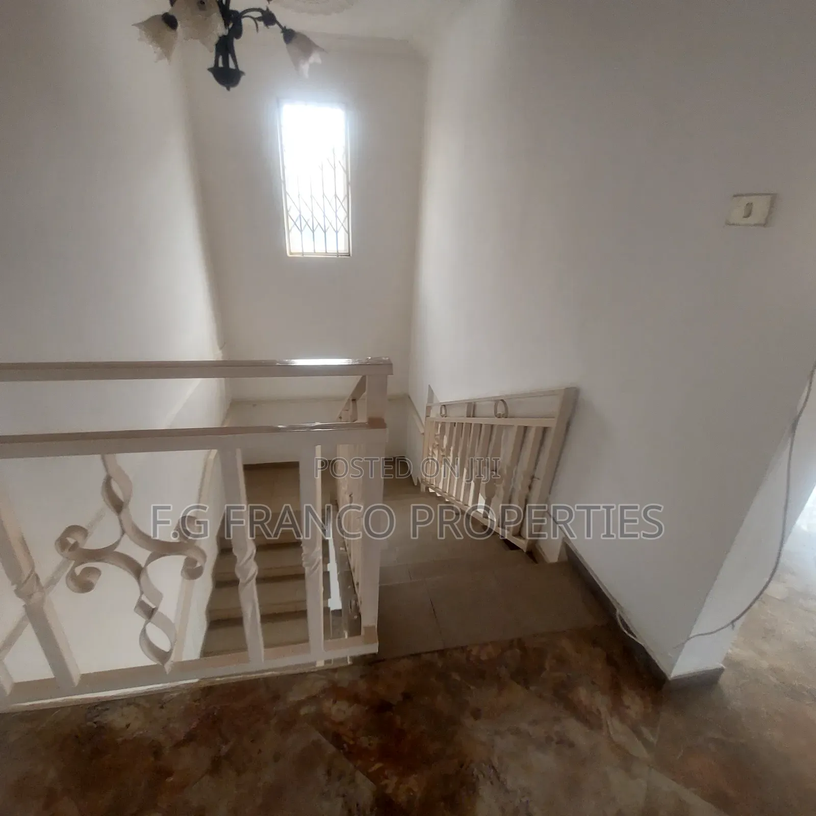 7bdrm House in Kg Franco Properties, Spintex for rent