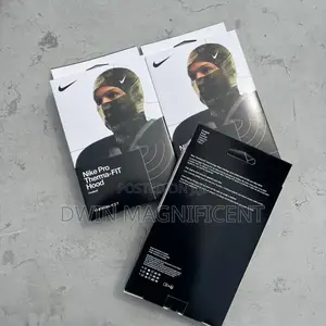 Nike Pro Hyperwarm Ski Mask Hood