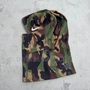 Nike Pro Hyperwarm Ski Mask Hood