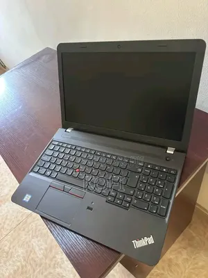 Laptop Lenovo ThinkPad T470s 8GB Intel Core i3 HDD 512GB