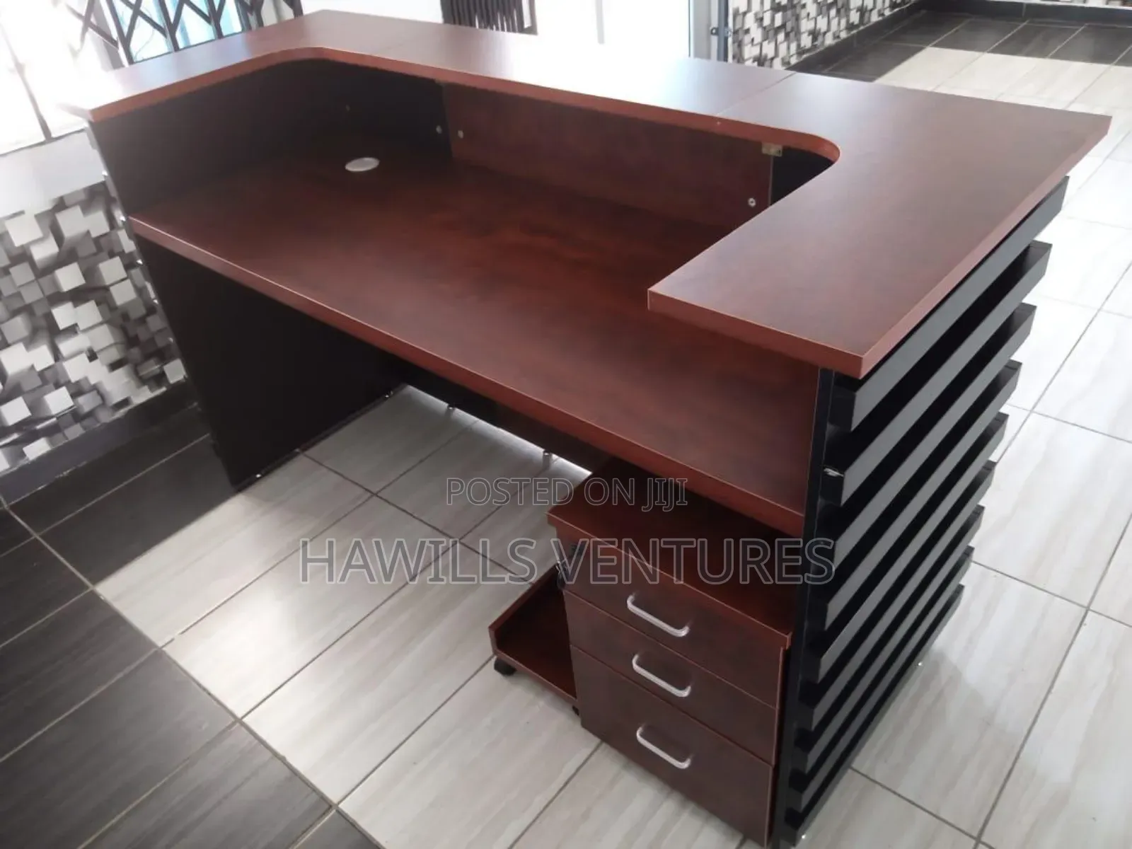 Office Receptionist Front Desk