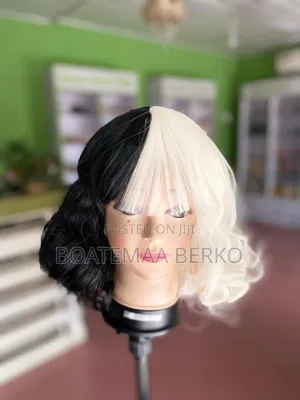 Black White Body Wavy Wig