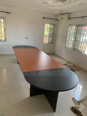 Conference Table 400 Cm, Oval Tip