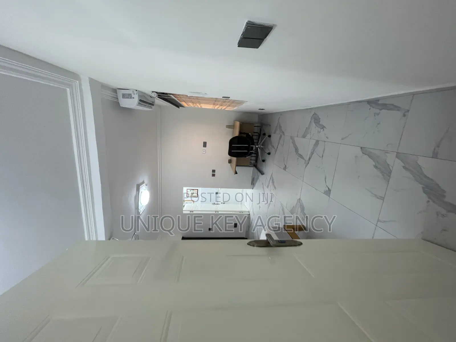 Furnished 1bdrm House in Unique Key Agency, Labone for rent