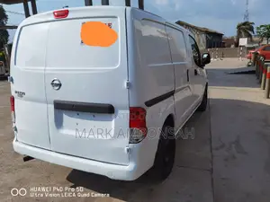 Nissan NV200 2017 White
