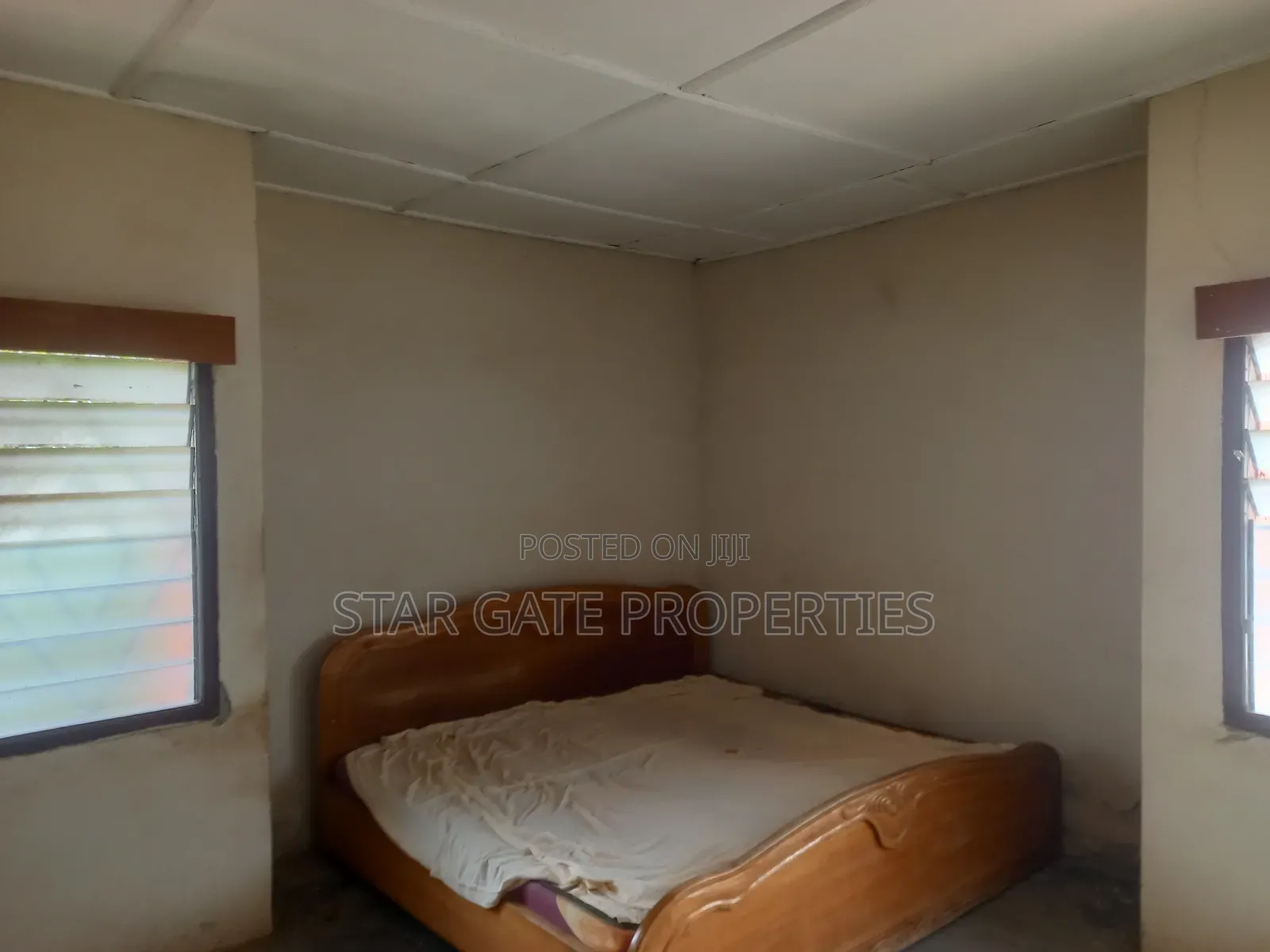 4bdrm House in Antoa, Kumasi Metropolitan for sale