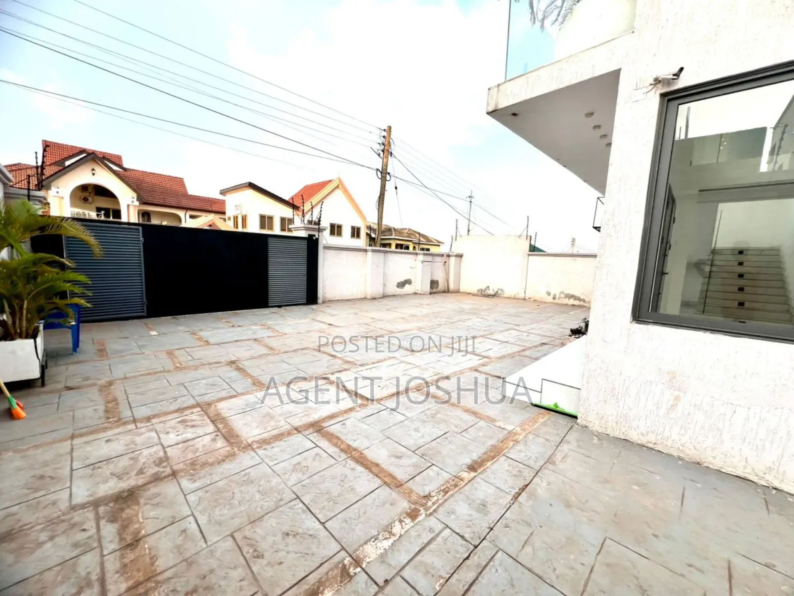 4bdrm House in East Legon for sale