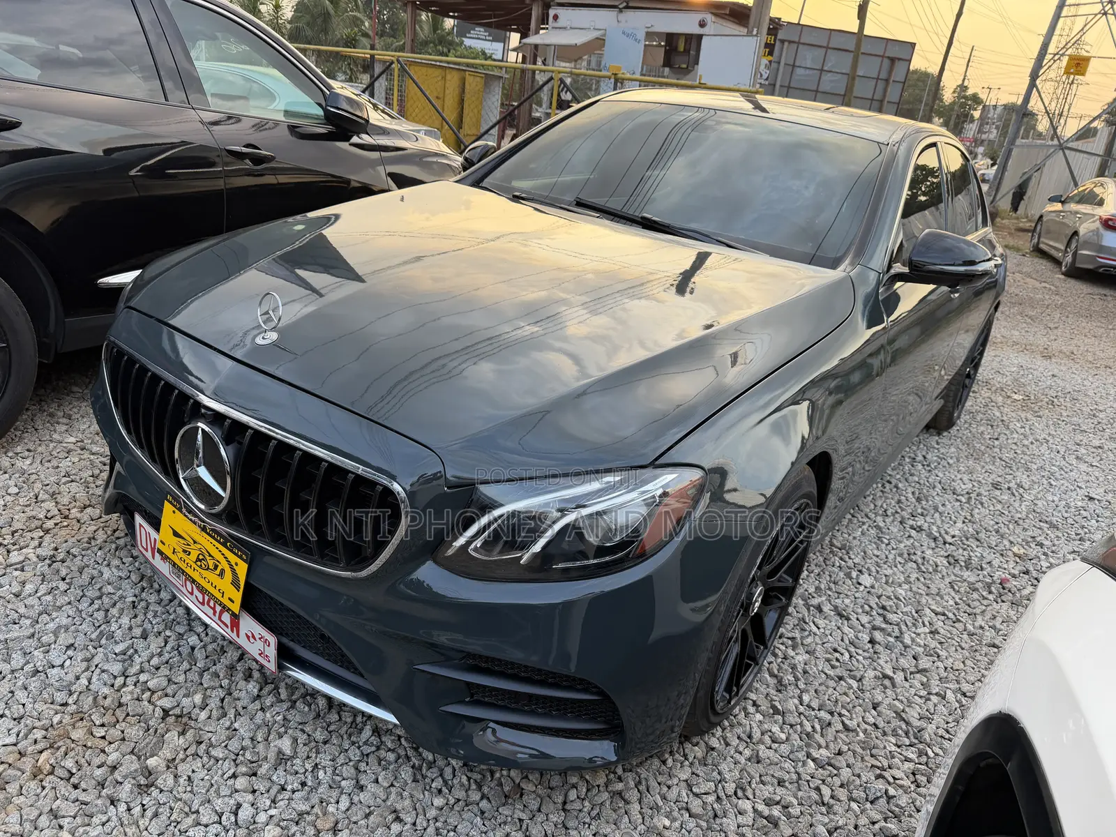 Mercedes-Benz E300 2019 Black